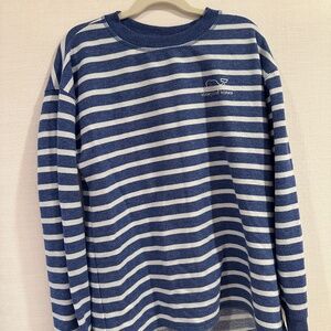 Vineyard vines stripped girls sweatshirt